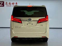 2021 Toyota Alphard Hybrid 2.5L Premium, белый — фото 12