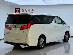 2021 Toyota Alphard Hybrid 2.5L Premium, белый — фото 13