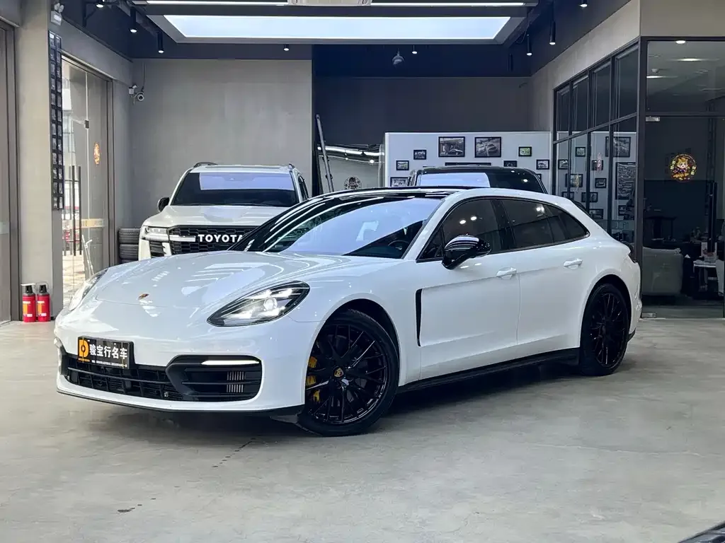 2022 Porsche Panamera 4 Sport Turismo 2.9T