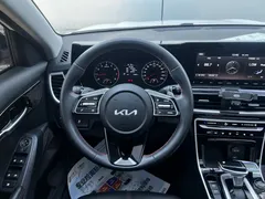 2021 Kia KX3 proud 1.5L CVT trend, белый — фото 11