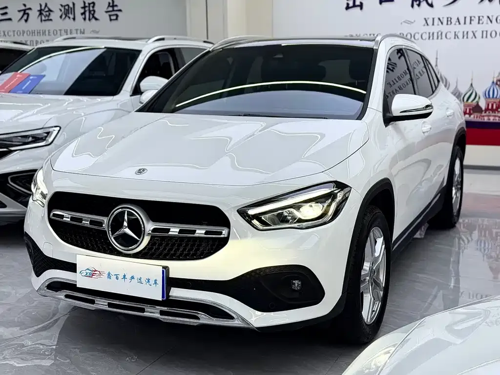 2022 Mercedes-Benz GLA 200