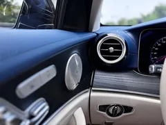 2022 Mercedes-Benz E-Class E 300 L — фото 15