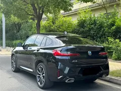 2022 BMW X4 30i M, чёрный — фото 4