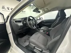 2023 Toyota Corolla 1.5L, белый — фото 12