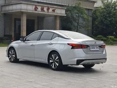 2021 Nissan Teana 2.0L XL Comfort — фото 7