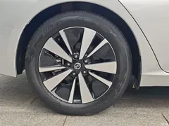 2021 Nissan Teana 2.0L XL Comfort — фото 11