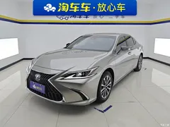 2022 Lexus ES 200 Excellence — фото 1