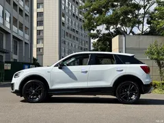 2021 Audi Q2L 35 TFSI, белый — фото 4