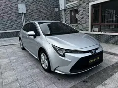 2022 Toyota Levin Hybrid 1.8H E-CVT Base — фото 3