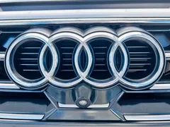 2023 Audi A3 Sportback 35 TFSI Fashion Sport, белый — фото 7