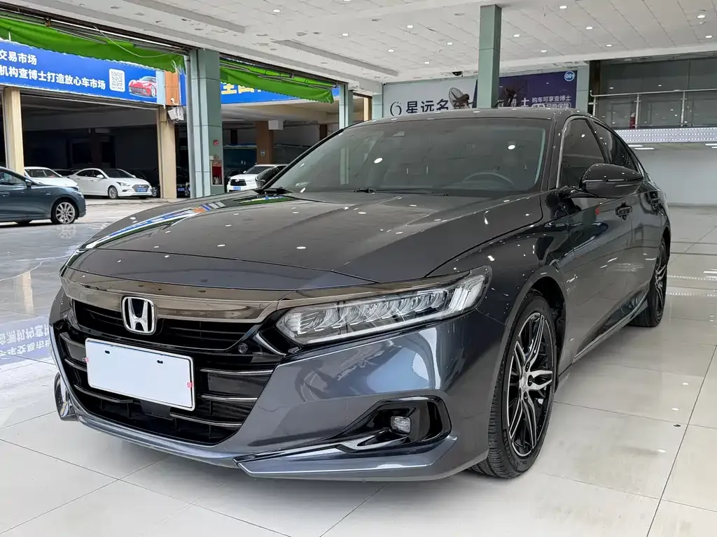 2022 Honda Accord 260TURBO Premium