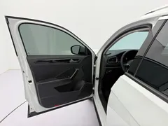 2022 Volkswagen T-Roc 280TSI DSG 2WD PLUS, белый — фото 22
