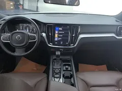 2021 Volvo S60 T4 Zhiyi Luxury, белый — фото 12