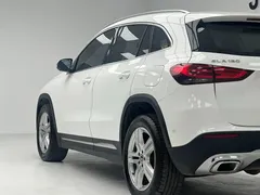2020 Mercedes-Benz GLA 180, белый — фото 8
