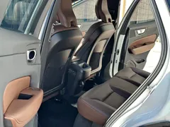 2023 Volvo XC60 4WD Luxury, белый — фото 5