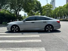 2018 Honda Accord 260TURBO Elite VI, белый — фото 4