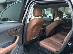 2021 Audi Q7 55 TFSI quattro S line sporty, чёрный — фото 6