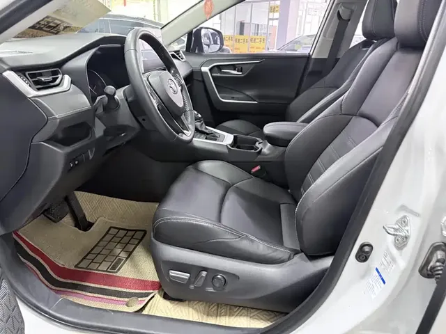 2021 Toyota Wildlander 2.0L CVT 4WD Luxury
