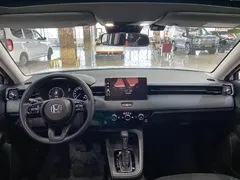 2023 Honda Vezel 1.5L CVT, белый — фото 9