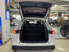 2023 Honda Vezel 1.5L CVT, белый — фото 12