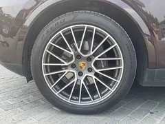 2019 Porsche Cayenne Cayenne 3.0T, чёрный — фото 12