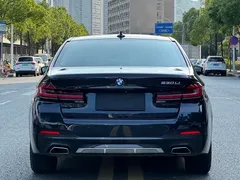 2021 BMW 5 Series 5 525Li M, чёрный — фото 5
