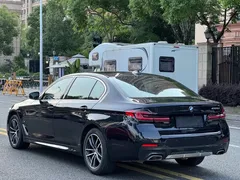 2021 BMW 5 Series 5 525Li M, чёрный — фото 6
