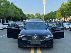 2021 BMW 5 Series 5 525Li M, чёрный — фото 18