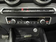 2022 Audi Q2L 35 TFSI Fashion Sport, синий — фото 11