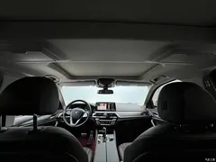 2021 BMW 5 Series 530Li xDrive M Sport Package, белый — фото 14