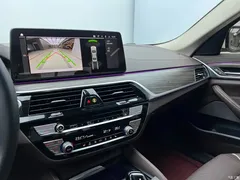 2021 BMW 5 Series 530Li xDrive M Sport Package, белый — фото 22