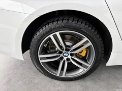 2021 BMW 5 Series 530Li xDrive M Sport Package, белый — фото 35