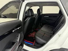 2021 Kia KX3 proud 1.5L CVT trend, белый — фото 12