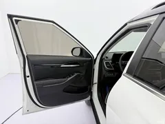 2021 Kia KX3 proud 1.5L CVT trend, белый — фото 22