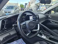 2021 Hyundai Elantra 1.5L CVT LUX Premium, белый — фото 9