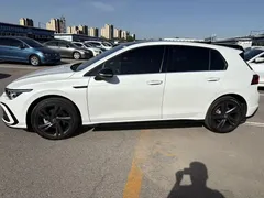 2021 Volkswagen Golf 280TSI DSG R-Line, белый — фото 2