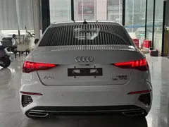 2022 Audi A3L Limousine 35 TFSI Luxury Sport, белый — фото 11