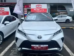 2023 Toyota Venza 2.0L CVT 2WD Premium, белый — фото 2
