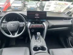 2023 Toyota Venza 2.0L CVT 2WD Premium, белый — фото 6