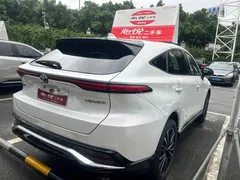2023 Toyota Venza 2.0L CVT 2WD Premium, белый — фото 13