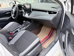 2021 Toyota Corolla 1.2T S-CVT Pioneer, белый — фото 19