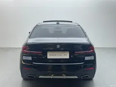 2023 BMW 5 Series 530Li Leading M Sport Package, чёрный — фото 5