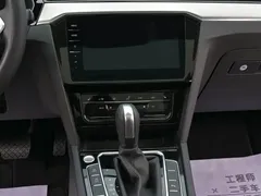 2021 Volkswagen Tavendor 2.0T, белый — фото 12