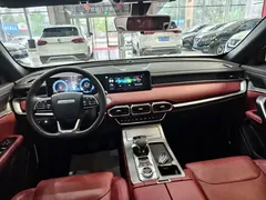 2023 Jetour X70 PLUS 1.5T DCT Ziqiang Pro 5-seat, белый — фото 11