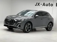 2022 Audi Q3 35 TFSI — фото 1
