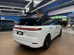 2024 Li Auto L7 Ultra, белый — фото 9