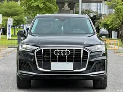2022 Audi Q7 55 TFSI quattro S line sporty, чёрный — фото 2