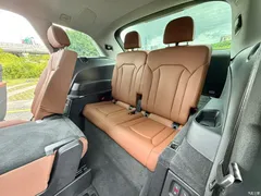 2022 Audi Q7 55 TFSI quattro S line sporty, чёрный — фото 8