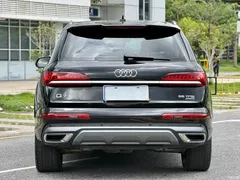 2022 Audi Q7 55 TFSI quattro S line sporty, чёрный — фото 20
