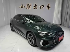 2022 Audi A3L Limousine 35 TFSI Luxury Sport, зелёный — фото 7